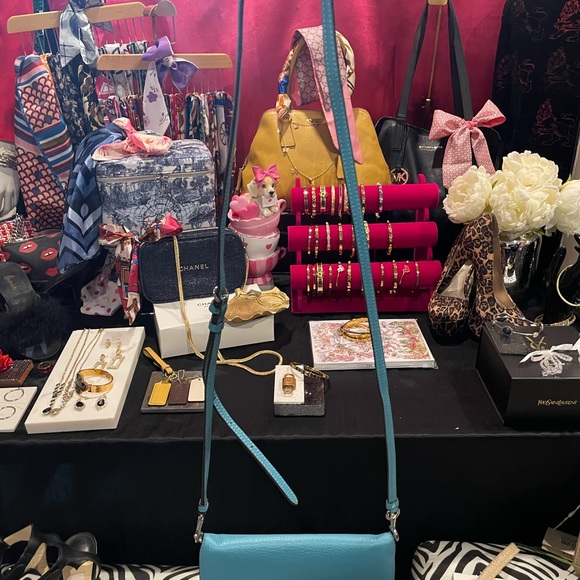 Coach Teal Leather Crossbody Bag - Picture 2 of 6